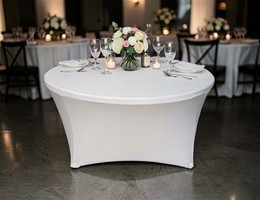 Ubrusy a potahy na vysoké barové bistro stolky